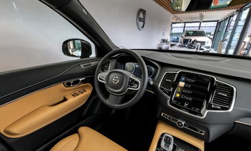 XC90 T8 Inscription Thunder